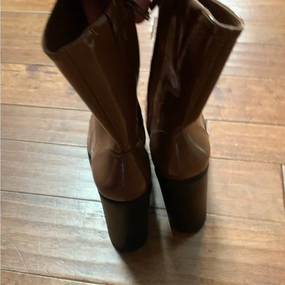 Gianni Bini Gb Levi Tate Patent Platform Mid Boots 8.5 - Picture 6 of 9